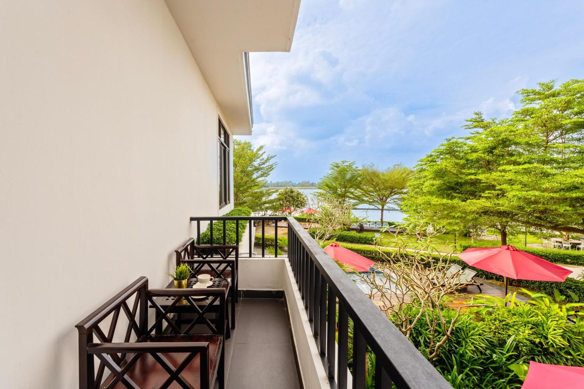 Serene Riverside Hotel Hội An Kültér fotó